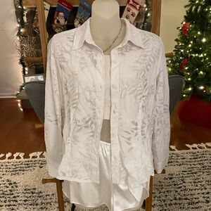 Elegant White Women's Sleepwear Set